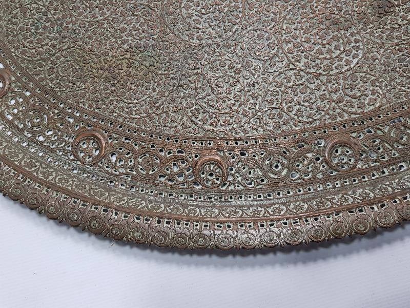 OSMANLI DÖNEMİ FUL KALEM İŞÇİLİKLİ HİLAL GÖRSELLİ BÜYÜK BOY NADİR BAKIR TEPSİ