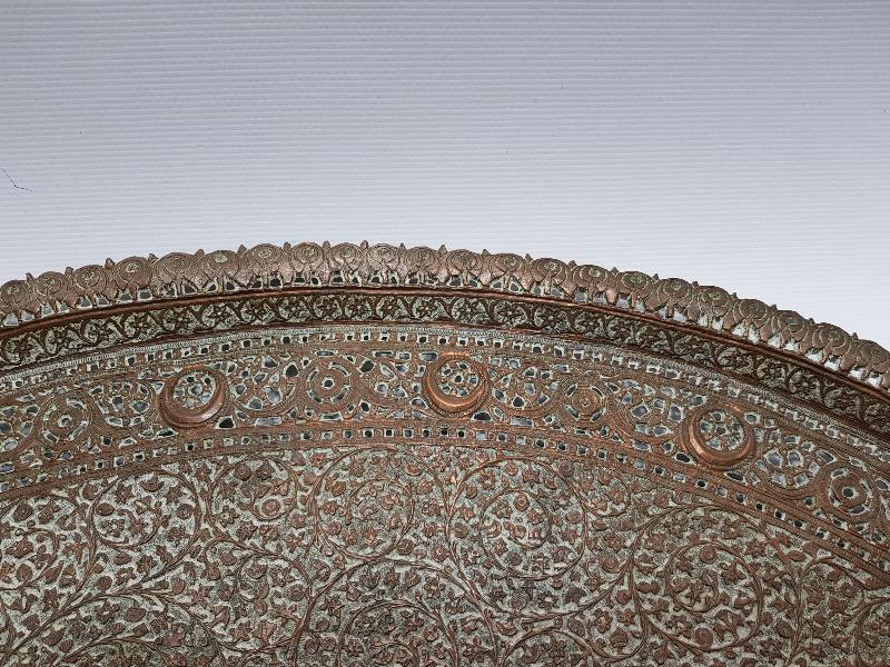 OSMANLI DÖNEMİ FUL KALEM İŞÇİLİKLİ HİLAL GÖRSELLİ BÜYÜK BOY NADİR BAKIR TEPSİ