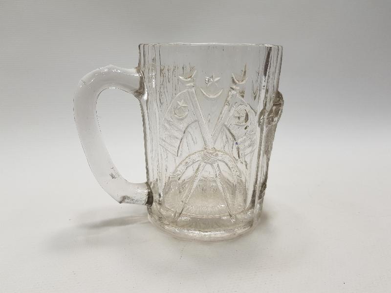 OSMANLI DÖNEMİ AY YILDIZ VE ASLAN KABARTMALI BİRA BARDAĞI 