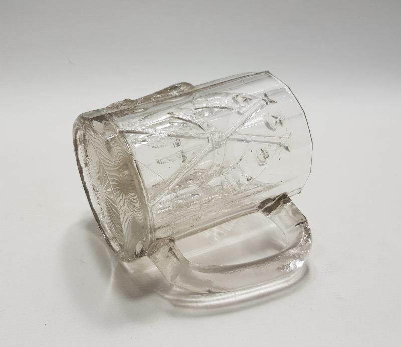 OSMANLI DÖNEMİ AY YILDIZ VE ASLAN KABARTMALI BİRA BARDAĞI 