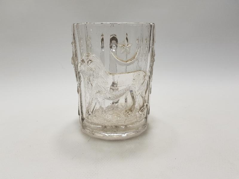 OSMANLI DÖNEMİ AY YILDIZ VE ASLAN KABARTMALI BİRA BARDAĞI 