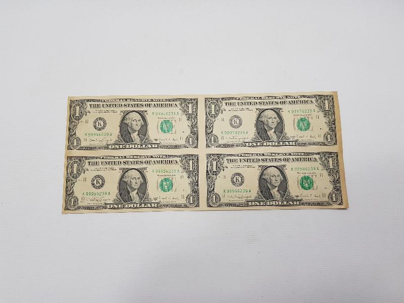 KESİLMEMİŞ 4 ADET 1 DOLAR