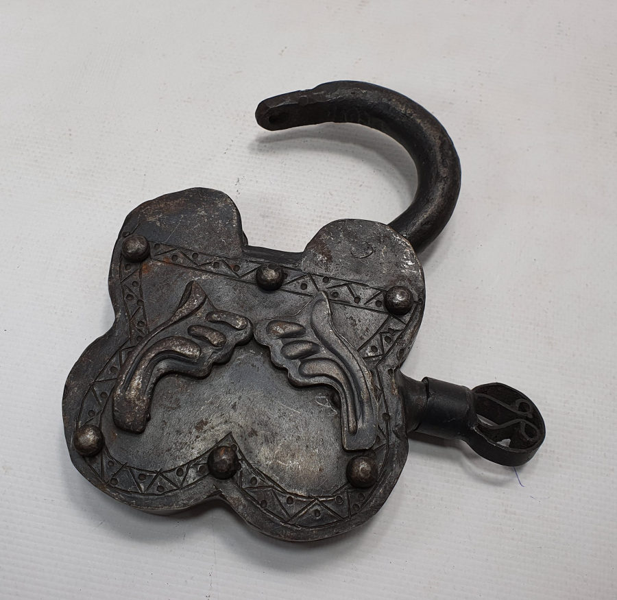 1920 LERDEN ÇALIŞIR DURUMDA BÜYÜK BOY KİLİT