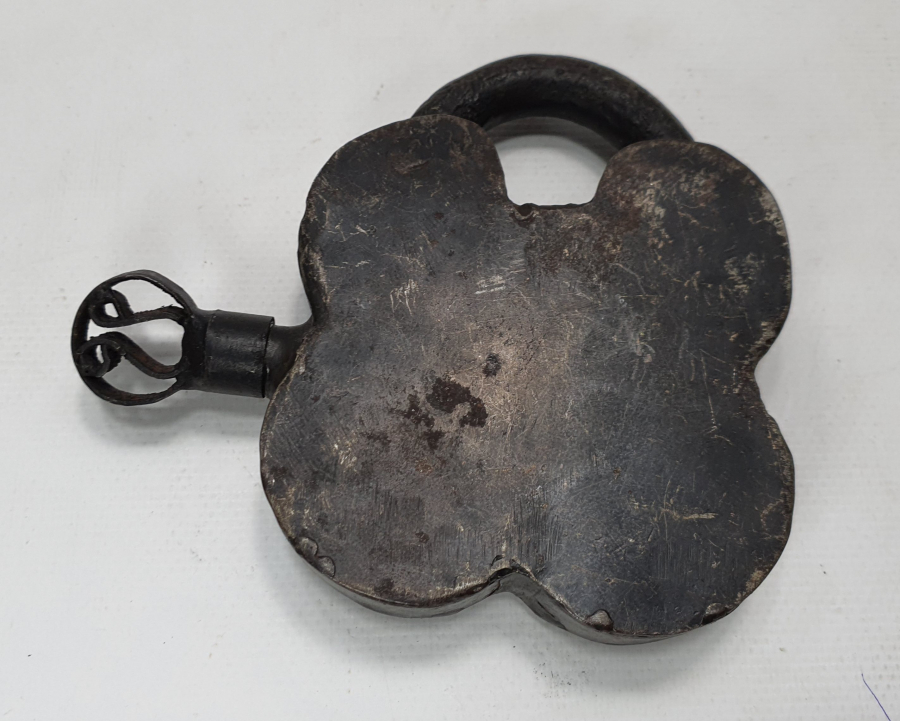 1920 LERDEN ÇALIŞIR DURUMDA BÜYÜK BOY KİLİT