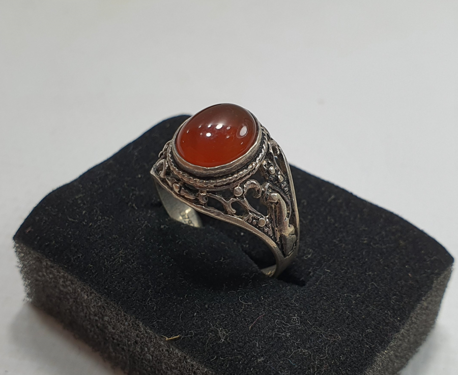 AKİK TAŞLI TESTERE İŞÇİLİKLİ GÜMÜŞ YÜZÜK