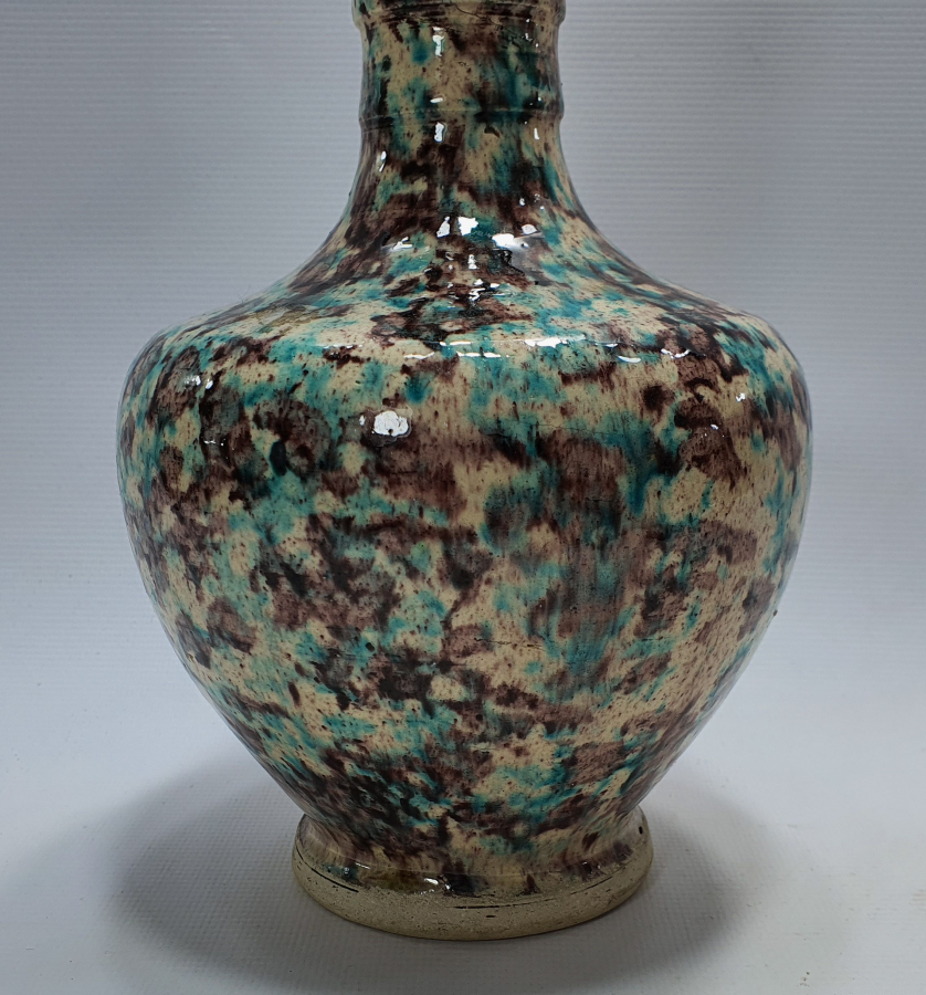 CUMHURİYET BAŞLARI NADİR RENKTE KÜTAHYA VAZO