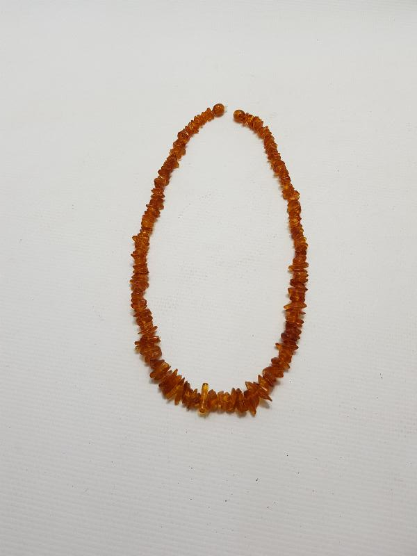 DAMLA KEHRİBAR KOLYE 