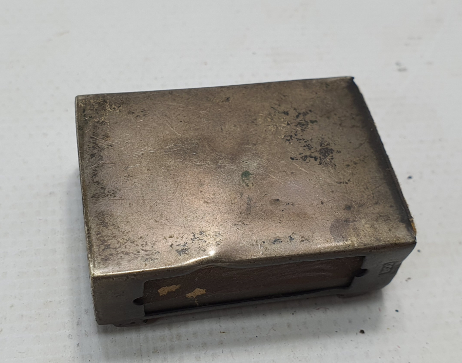 GÜMÜŞTEN MAMUL KİBRİTLİK