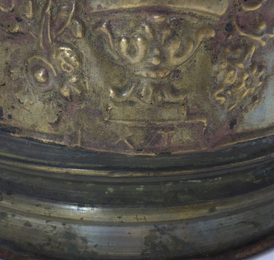 OSMANLI DÖNEMİ ÜZERİNDE RUMCA YAZILI NADİR FORMDA DEV BOY KAHVECİ KAMİNETOSU KUTUSU