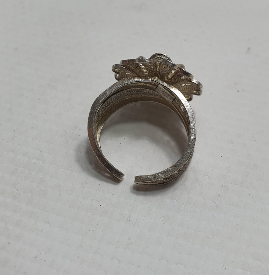 TELKARİ İŞÇİLİKLİ GÜMÜŞ YÜZÜK