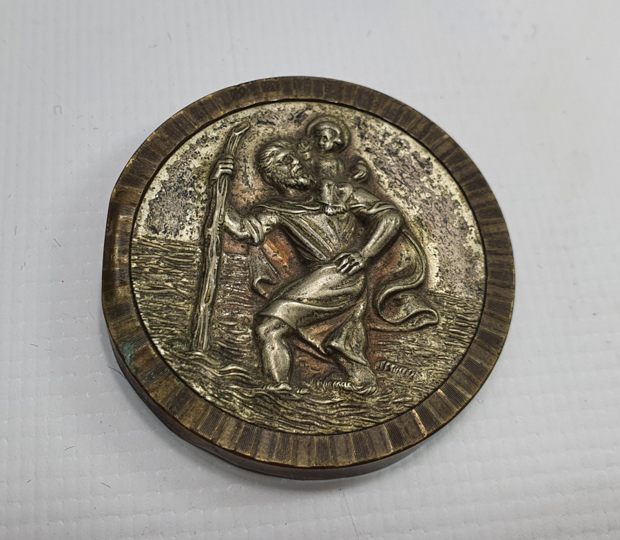 1940 LARDAN HRİSTİYAN TEMALI MAGNET