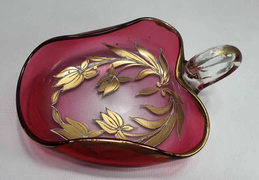 ALTIN VARAKLI ÜFLEME CAMDAN MAMUL SOSLUK