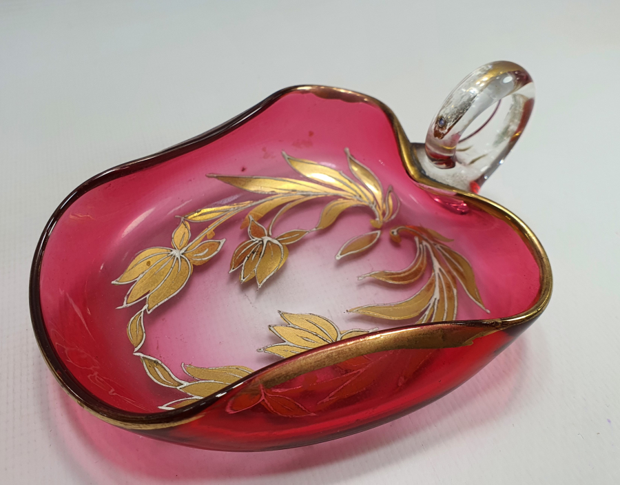 ALTIN VARAKLI ÜFLEME CAMDAN MAMUL SOSLUK