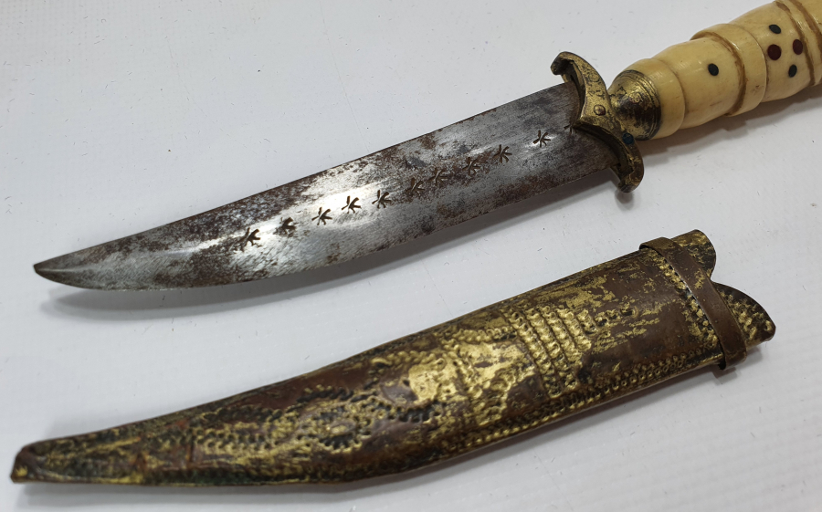 OSMANLI DÖNEMİ KEMİK SAPLI NADİR FORMDA KUŞAK KAMASI