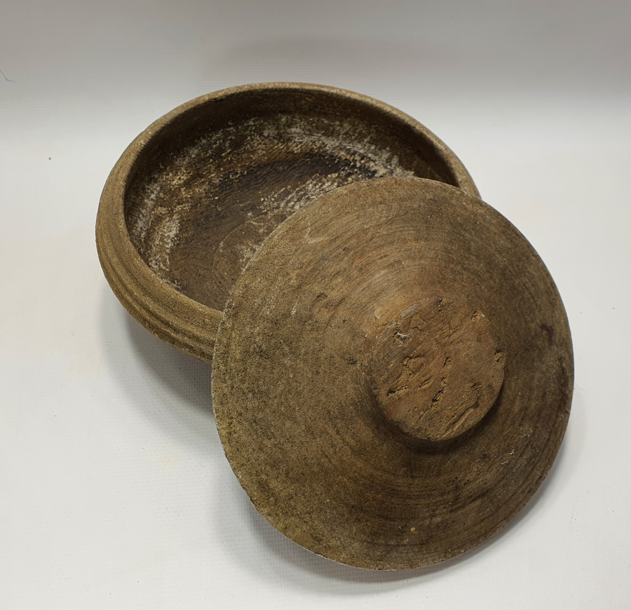 OSMANLI DÖNEMİ TEKKE İŞİ AHŞAPTAN MAMUL KAPAKLI SAHAN