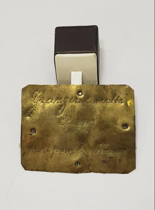 1903 TARİHLİ PİRİNÇ PLAKA 