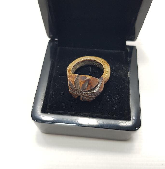 OSMANLI DÖNEMİ YILDIZ FORMLU KEMİK YÜZÜK 