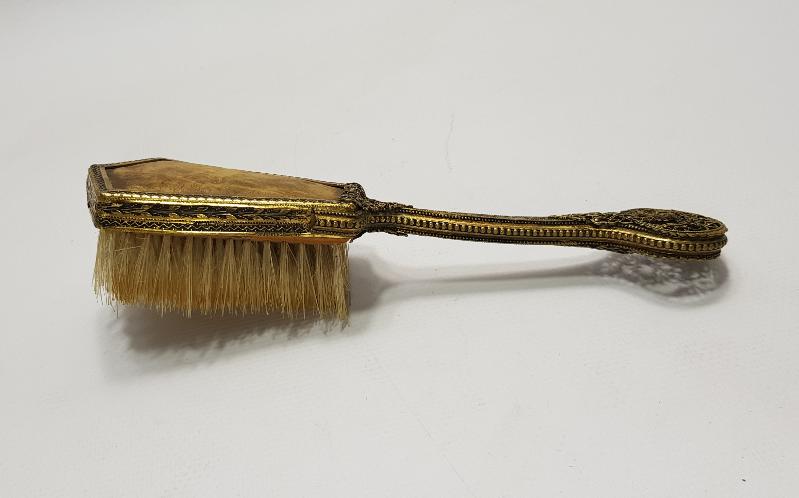 OSMANLI PAZARI ART NOUVEAU HİLAL SAPLI ELBİSE FIRÇASI