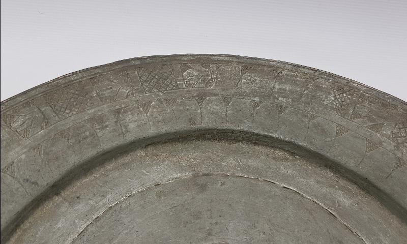 OSMANLI DÖNEMİ DAVUT YILDIZI VE HARİKA DESENLERİYLE BAKIR TABAK 