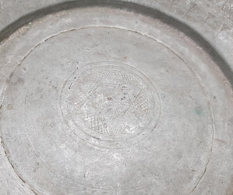 OSMANLI DÖNEMİ DAVUT YILDIZI VE HARİKA DESENLERİYLE BAKIR TABAK 