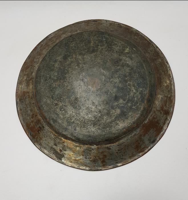 OSMANLI DÖNEMİ HAÇ MOTİFLİ KALLAVİ BOY RUM İŞİ BAKIR TABAK 