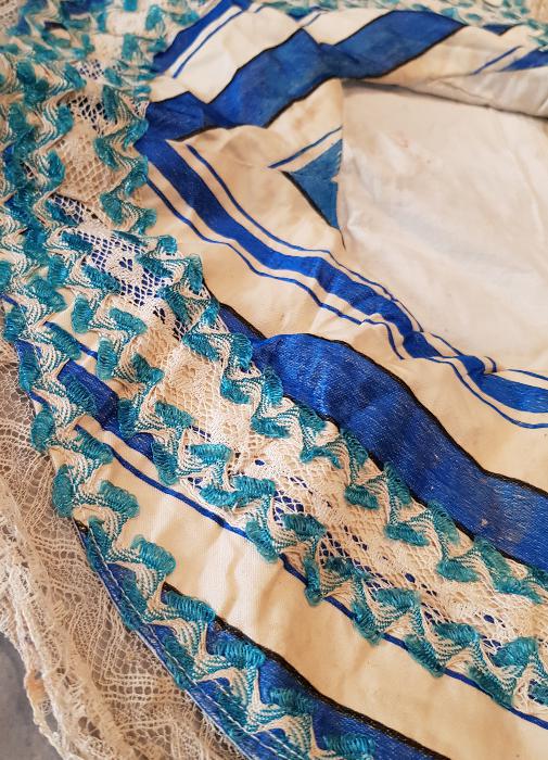 OSMANLICA DAMGALI İPEK KADIN ELBİSESİ