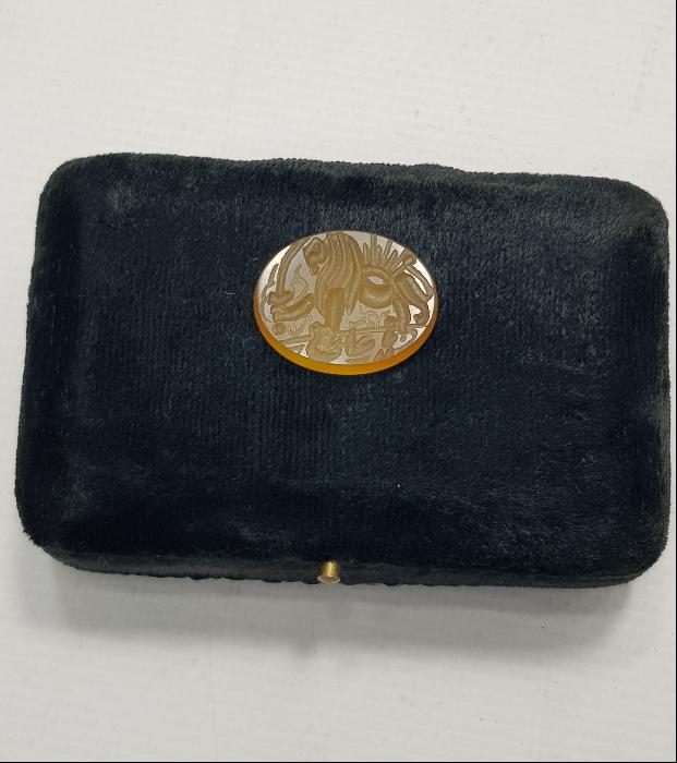 OSMANLICA YA ALİ YAZILI VE ASLAN RESİMLİ AKİK YÜZÜK TAŞI 