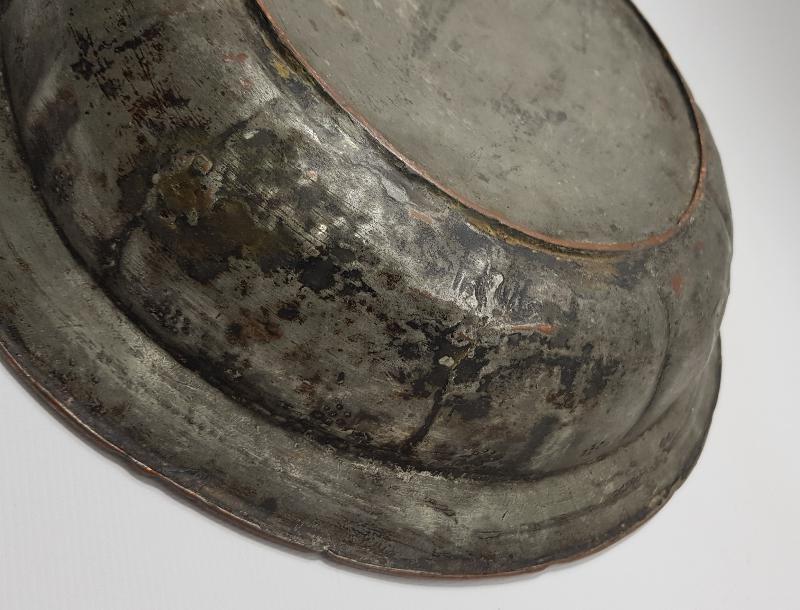 OSMANLICA YAZILI KALLAVİ BOY DİLİMLİ BAKIR TABAK 