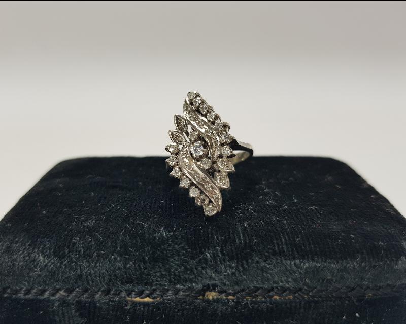 PIRLANTA MEKİK YÜZÜK 