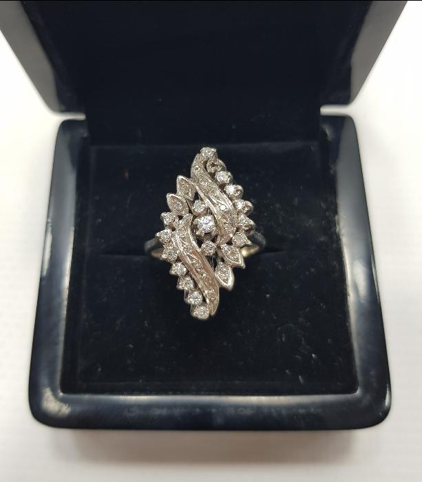 PIRLANTA MEKİK YÜZÜK 