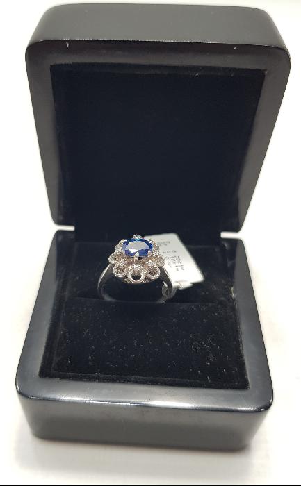 SAFİR TAŞLI PIRLANTA YÜZÜK 