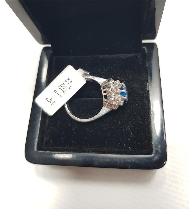 SAFİR TAŞLI PIRLANTA YÜZÜK 