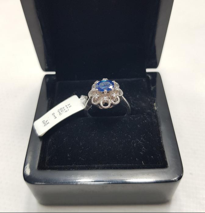 SAFİR TAŞLI PIRLANTA YÜZÜK 