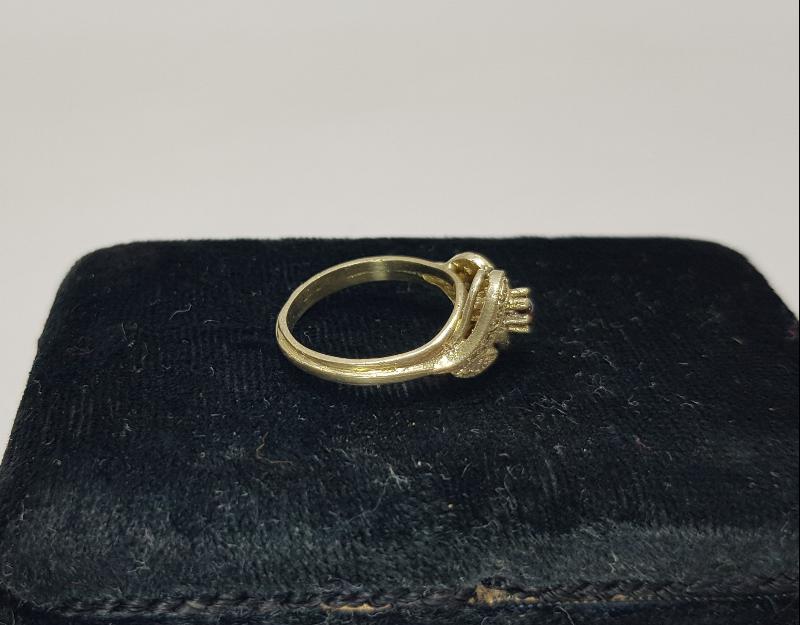 YAKUT TAŞLI PIRLANTA YÜZÜK