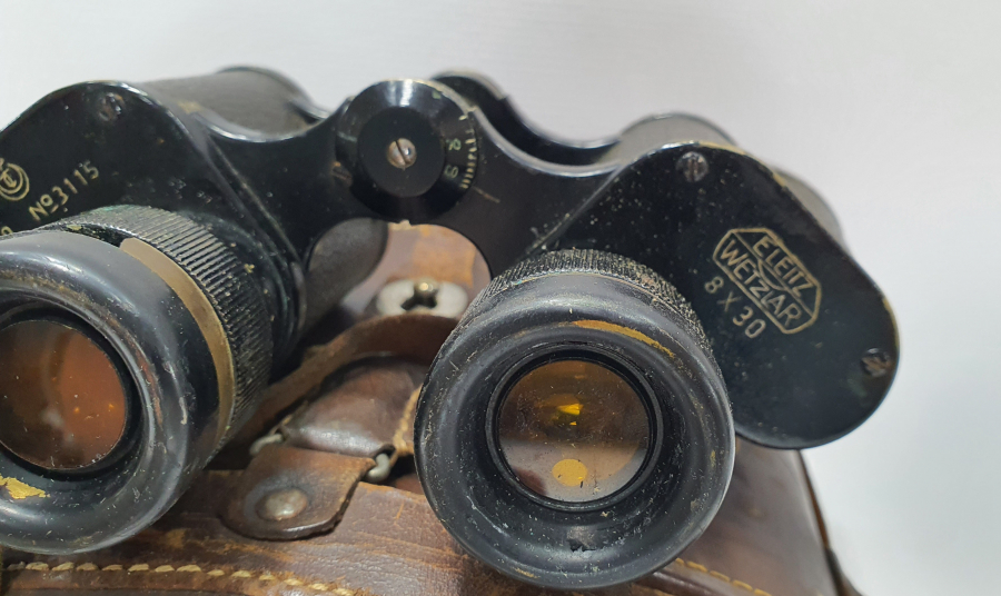 1939 TARİHLİ ÇİL KONDİSYONDA AY YILDIZLI KUTUSUNDA SUBAY DÜRBÜNÜ