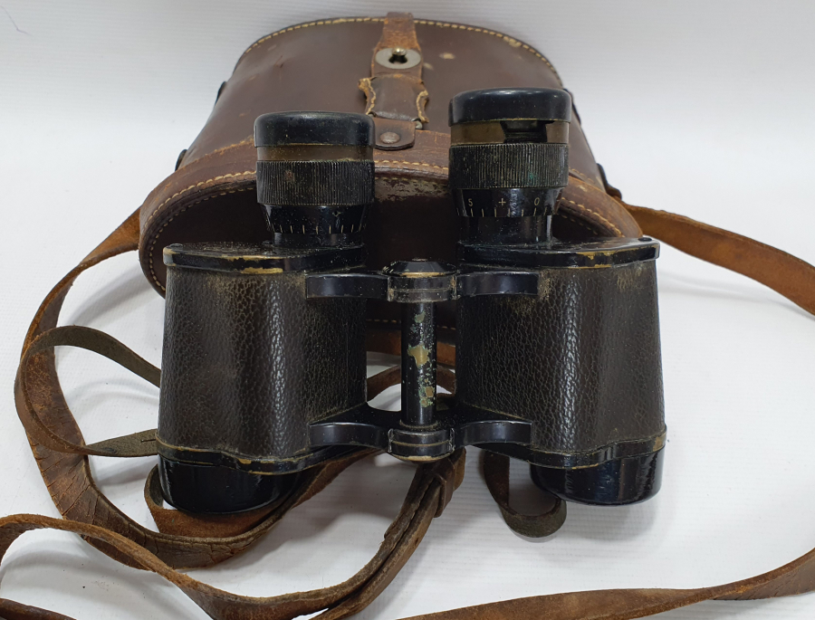 1939 TARİHLİ ÇİL KONDİSYONDA AY YILDIZLI KUTUSUNDA SUBAY DÜRBÜNÜ