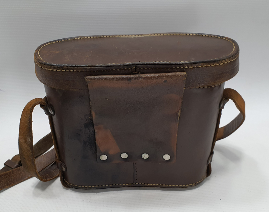 1939 TARİHLİ ÇİL KONDİSYONDA AY YILDIZLI KUTUSUNDA SUBAY DÜRBÜNÜ