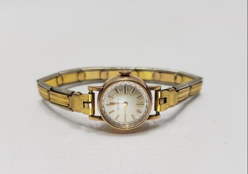 ALTIN KAPLAMA SAFİR CAMLI CERTINA KOL SAATİ 