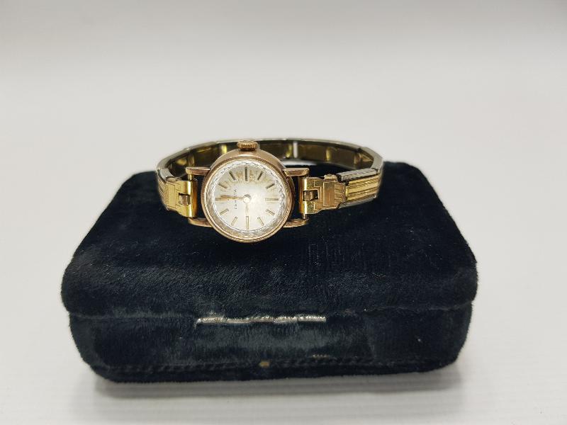 ALTIN KAPLAMA SAFİR CAMLI CERTINA KOL SAATİ 