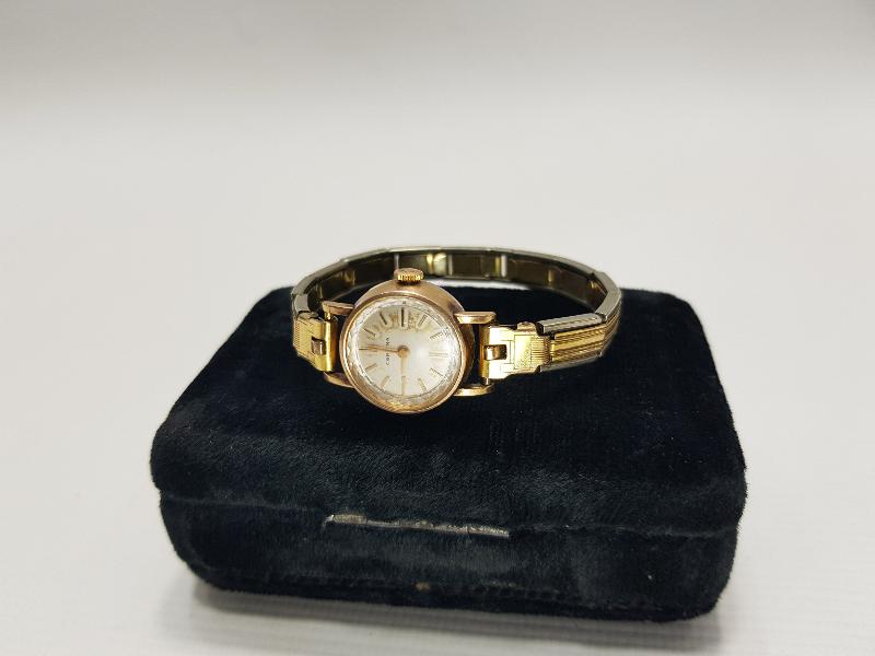 ALTIN KAPLAMA SAFİR CAMLI CERTINA KOL SAATİ 