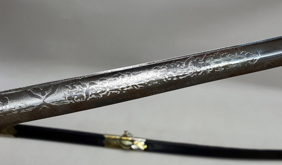 ASLAN BAŞLI ANTİKA DENİZCİ SUBAY KILICI