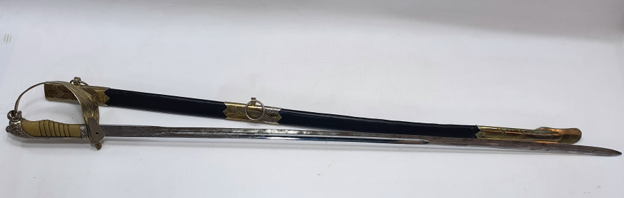 ASLAN BAŞLI ANTİKA DENİZCİ SUBAY KILICI