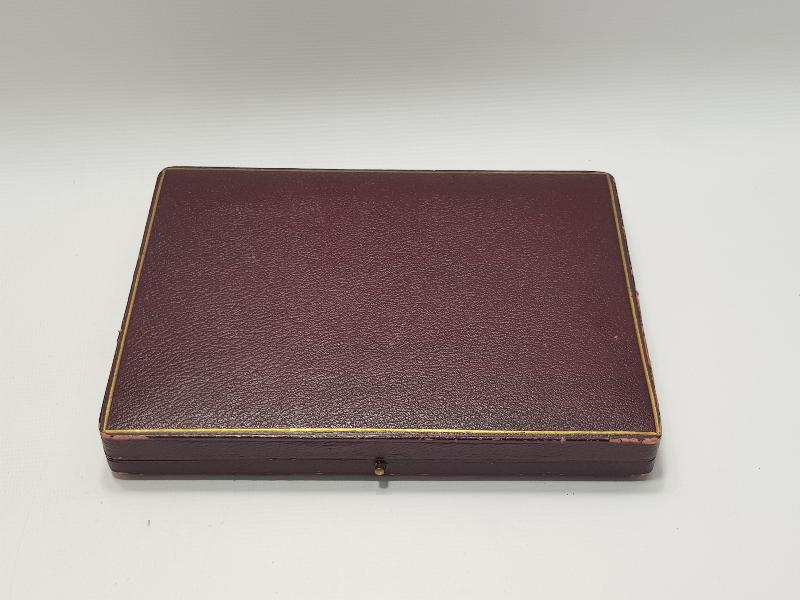 KUTUSUNDA KAHVALTI BIÇAĞI SETİ 