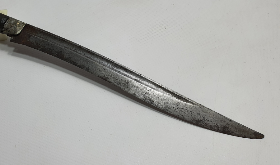 OSMANLI DÖNEMİ BOYNUZ SAPLI YILAN DİLLİ KUŞAK KAMASI