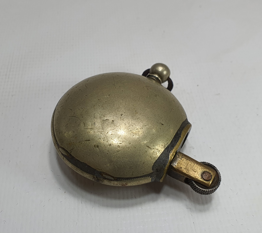 OSMANLI DÖNEMİ CEP SAATİ KASASINDAN YAPILMIŞ NADİR FORMDA OSMANLI ÇAKMAK