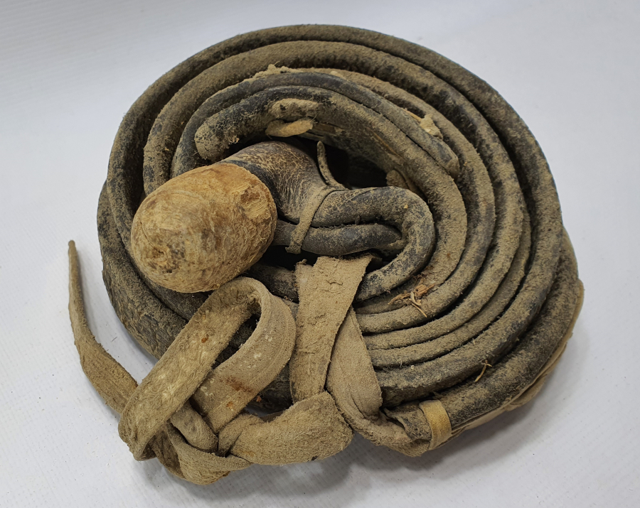 OSMANLI DÖNEMİ DERİDEN MAMUL NADİR HAMAL İPİ