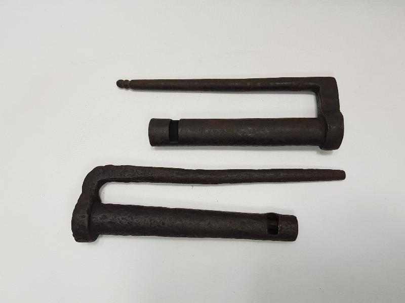 OSMANLI DÖNEMİ FARKLI FORMDA BİR ÇİFT KİLİT