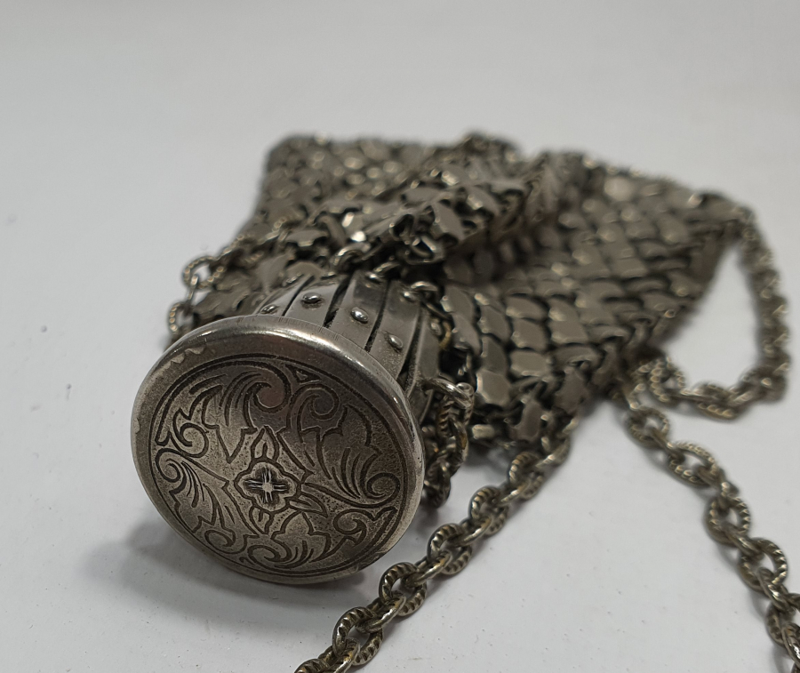 OSMANLI DÖNEMİ KAPAĞI KALEM İŞÇİLİKLİ AKÇE KESESİ