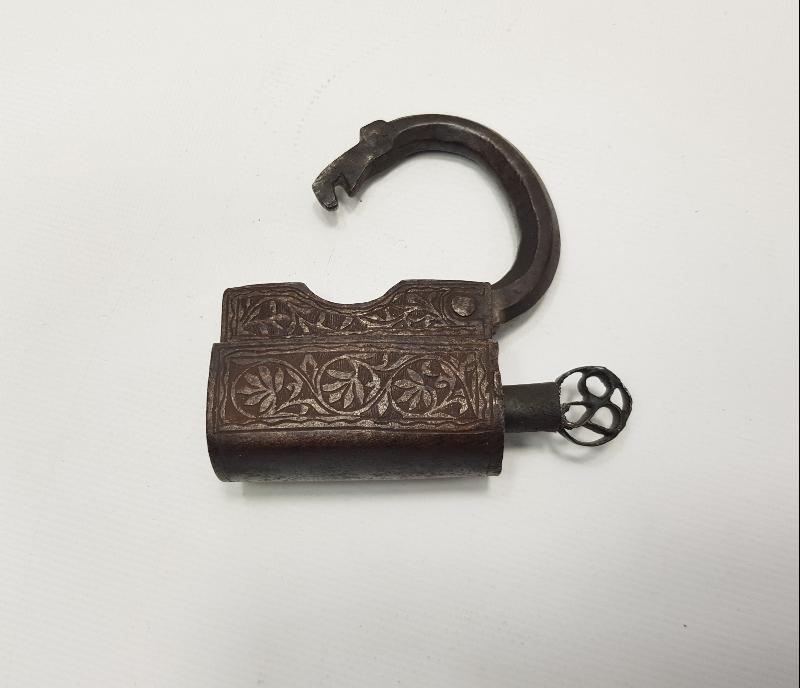 OSMANLI DÖNEMİ  NADİR ASMA KİLİT