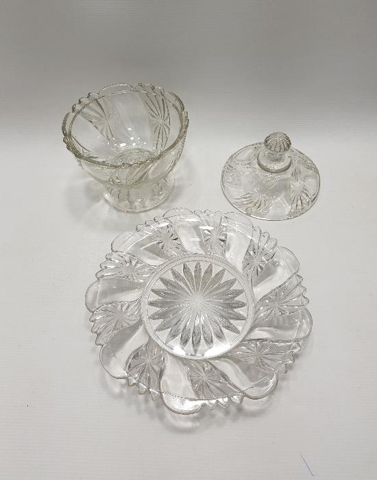 OSMANLI DÖNEMİ KRİSTAL CAM SAKIZLIK 